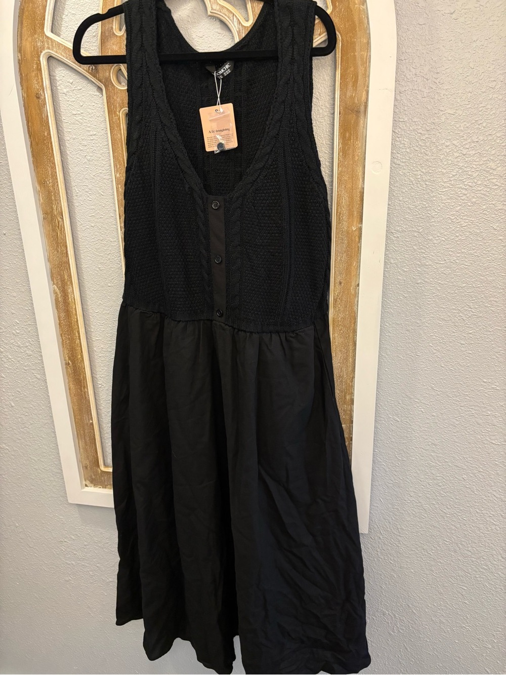 Black Sleeveless Knit Bodice Midi Dress